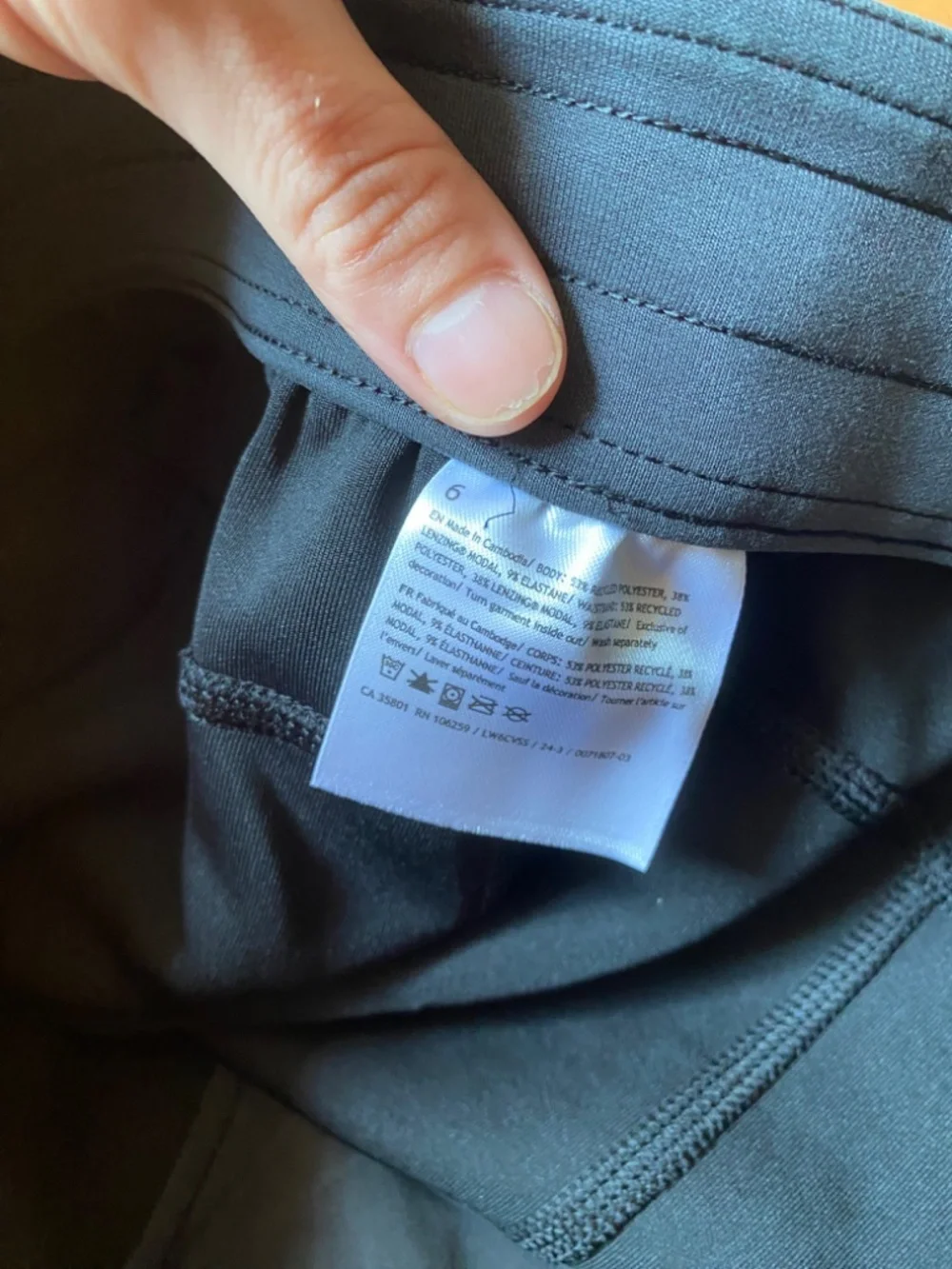 Lululemon Softstreme High-Rise Straight-Leg Crop
